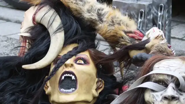 Song Höllenmeute, aus der CD Höllenbrut